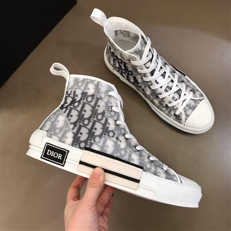 tenis dior precio mujer|dior shoes men high top.